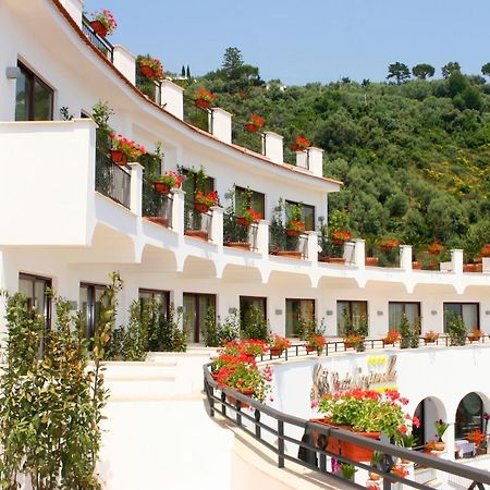 Punta Campanella Resort & Spa Маса Лубрензе Екстериор снимка
